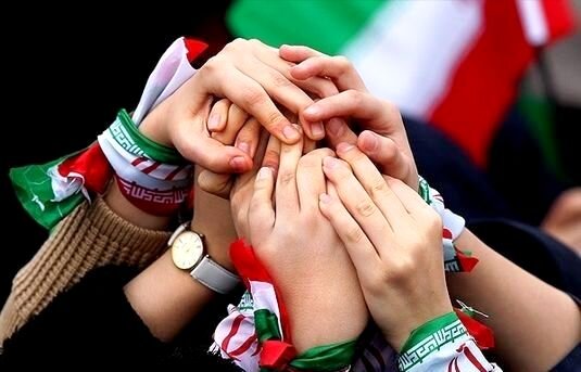 محور پیامهای رهبر انقلاب